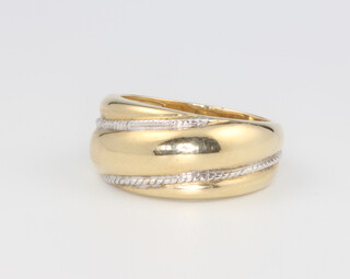 A 9ct yellow gold twist ring 4.5 grams, size O 