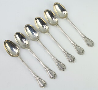 A set of 6 Victorian silver lily pattern teaspoons 170 grams 