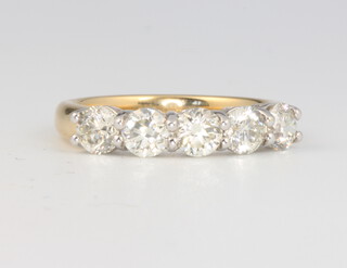 An 18ct yellow gold 5 stone diamond ring, 1.53ct, 4.2 grams, size M