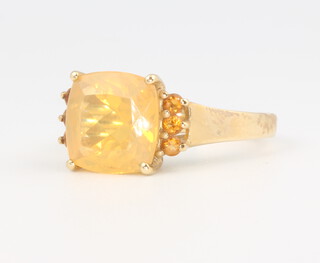 A 9ct yellow gold gem set dress ring 4.2 grams, size O 