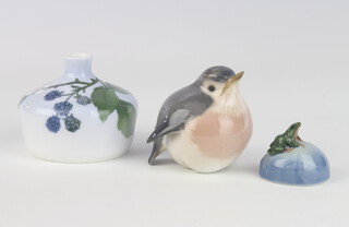 A Royal Copenhagen vase decorated with blackberries no.93 6cm, a ditto figure of a robin 8cm (stuck beak) and a frog 061 3cm 