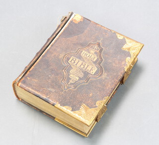 The National Family Bible with commentary of Scott and Henry, leather bound 