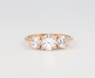 A 14ct yellow gold paste set dress ring size O, 3.3 grams