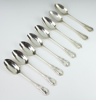 A set of 6 Victorian silver lily pattern table spoons London 1845 and a similar pair London 1856, 710 grams 