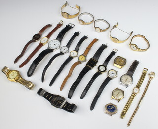 A quantity of vintage wristwatches