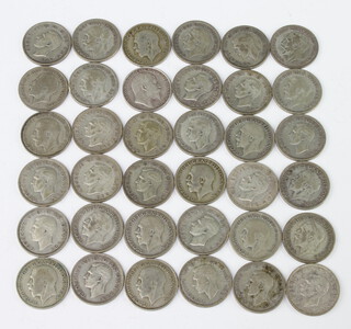 A small quantity of pre 1947 coinage, 200 grams 