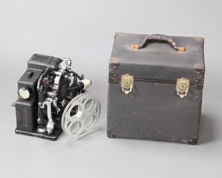 A Kodascope model B projector, boxed 