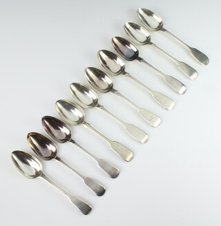 10 Victorian silver dessert spoons, mixed dates and makers, London 1827, 1828, 1858, 434 grams