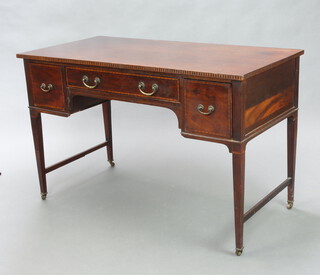 An Edwardian inlaid mahogany writing/dressing table fitted 1 long and 2 short drawers, raised on square supports, brass caps and casters 78cm h x 122cm w x 60cm d 
