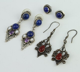 Three pairs of silver and hardstone earrings, 27 grams