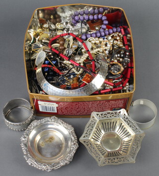 A silver bracelet and a quantity of vintage and other costume jewellery 