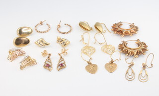 Ten pairs of 9ct yellow gold earrings, 17.4 grams 