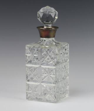 A silver mounted square spirit decanter and stopper Sheffield 1979, 25cm 
