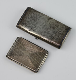 A Continental 800 hammer pattern cigarette case together with a silver engine turned match sleeve 115 grams 