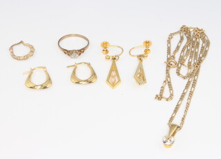 Two pairs of 9ct yellow gold earrings, 1 earring, a necklace with pendant and a ring 9.5 grams