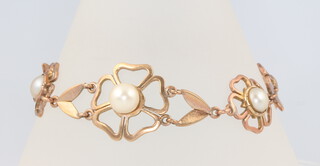 A yellow metal pearl set bracelet 17.6 grams