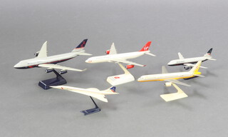 A model of a British Airways Concorde 25cm x 11cm, 10 other airplane models of airplanes including BA Tristar, Boeing 737, 747, 757, 767, Virgin Atlantic  and a Royal Brunei 
 