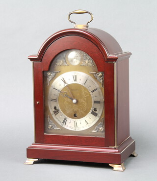 Elliott, a reproduction Georgian style bracket clock with arched gilt dial and silvered chapter ring, marked William Burford & Sons, Eastbourne and Exeter, contained in a mahogany case 33cm h x 24cm w x 15cm d 