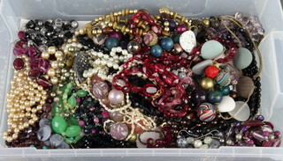 A quantity of vintage costume jewellery