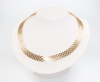 A 9ct yellow gold flat link necklace 41.8 grams 