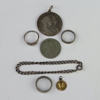 A William and Mary half crown, minor coins and jewellery 