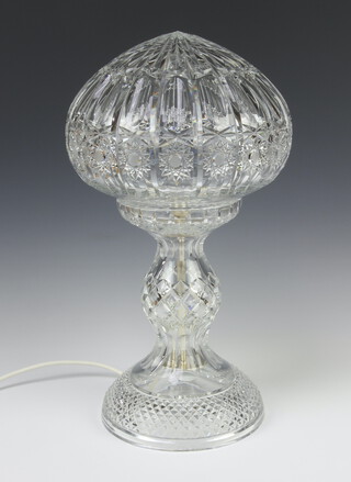 A cut glass table lamp with baluster vase base 41cm 