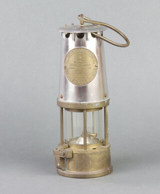 The Protector Light and Lamp Company type 6 M & C safety lamp 