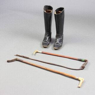 A pair of Regent Oakley black riding boots size 4 together with a staghorn hunting whip, 1 other with thong and lash 