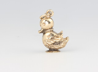 A 9ct yellow gold duck charm 4.4 grams 