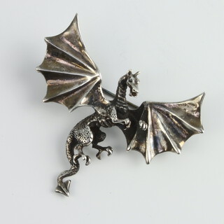 A cast silver dragon brooch 12.9 grams 