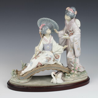 A Lladro group "Spring Time in Japan" 29cm  