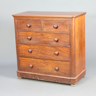 A Victorian mahogany D shaped chest of 2 short and 3 long drawers with tore handles, raised on a platform base 105cm h x 105cm w x 52cm d 