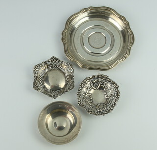 A silver Armada dish London 1969, 3 other dishes 230 grams 