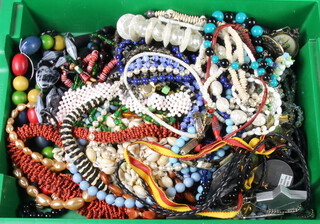 A quantity of vintage bead and other necklaces