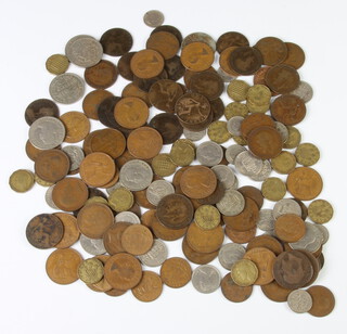 A collection of pre-decimal GB copper and other coinage 