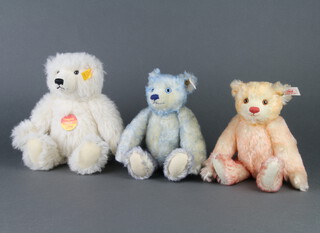 A Steiff Original white teddy bear with articulated body 27cm, a blue ditto 21cm and a pink ditto 21cm 