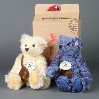 A Steiff Collectors 1999/2000 blue teddy bear with badge 20cm together with a ditto 2002 bear with badge and certificate 21cm boxed 