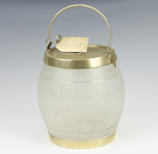 An Edwardian silver plated mounted frosted glass biscuit barrel 