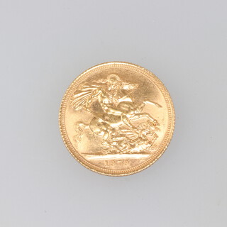 An Elizabeth II sovereign 1979