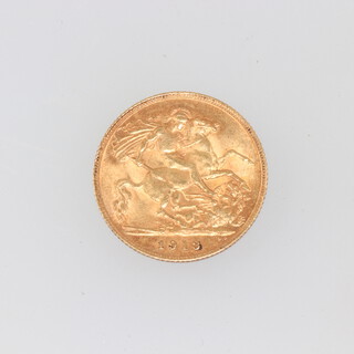 A George V half sovereign 1913