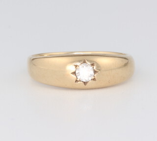 A 9ct yellow gold single stone diamond gypsy ring approx. 0.20ct, size O, 3.2 grams 