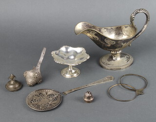 A silver pedestal bon bon dish Birmingham 1910, 70 grams, 10cm and minor plated wares 