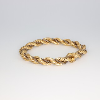 An 18ct yellow gold twist bracelet 17.5 grams