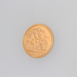 An Elizabeth II half sovereign 2000