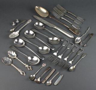 A silver and mother of pearl fruit knife, a silver coffee spoon and minor plated wares 