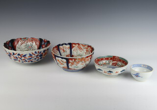 A 19th Century Chinese tea bowl 9cm, a ditto Imari bowl 13cm (chipped), a scalloped deep bowl 18cm and a ditto 21cm 