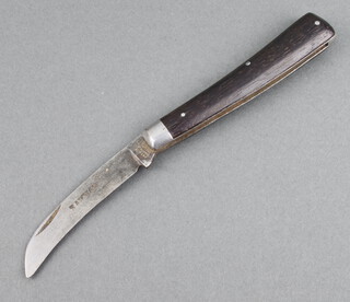 Saynor, a folding pruning knife, the 7.5cm blade marked Saynor Sheffield England with wooden grip  