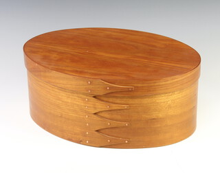 Orleans Carpenters, an oak Shaker style swallow tailed box and cover 15cm h x 37cm w x 28cm d 