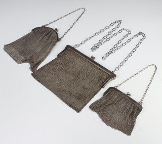 Two 925 standard mesh purses, 236 grams, a plated ditto 