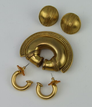 An Etruscan style gilt brooch and matching ear studs together with a pair of ditto half hoop ear studs